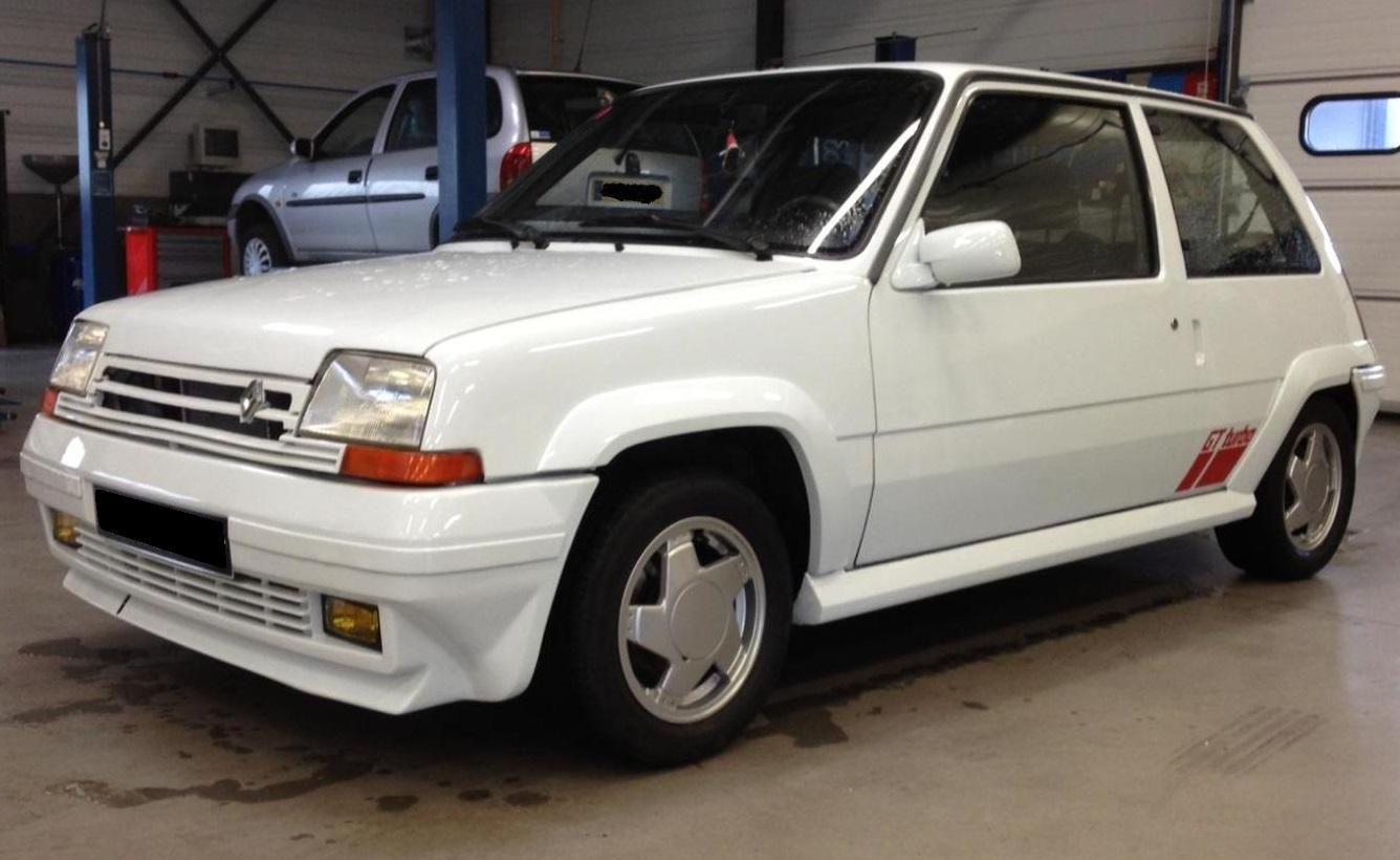 Calandre Avant Noire Pour Renault 5 GT Turbo Phase 2, Pièce Neuve Octoclassic, Fabriquée En Pologne